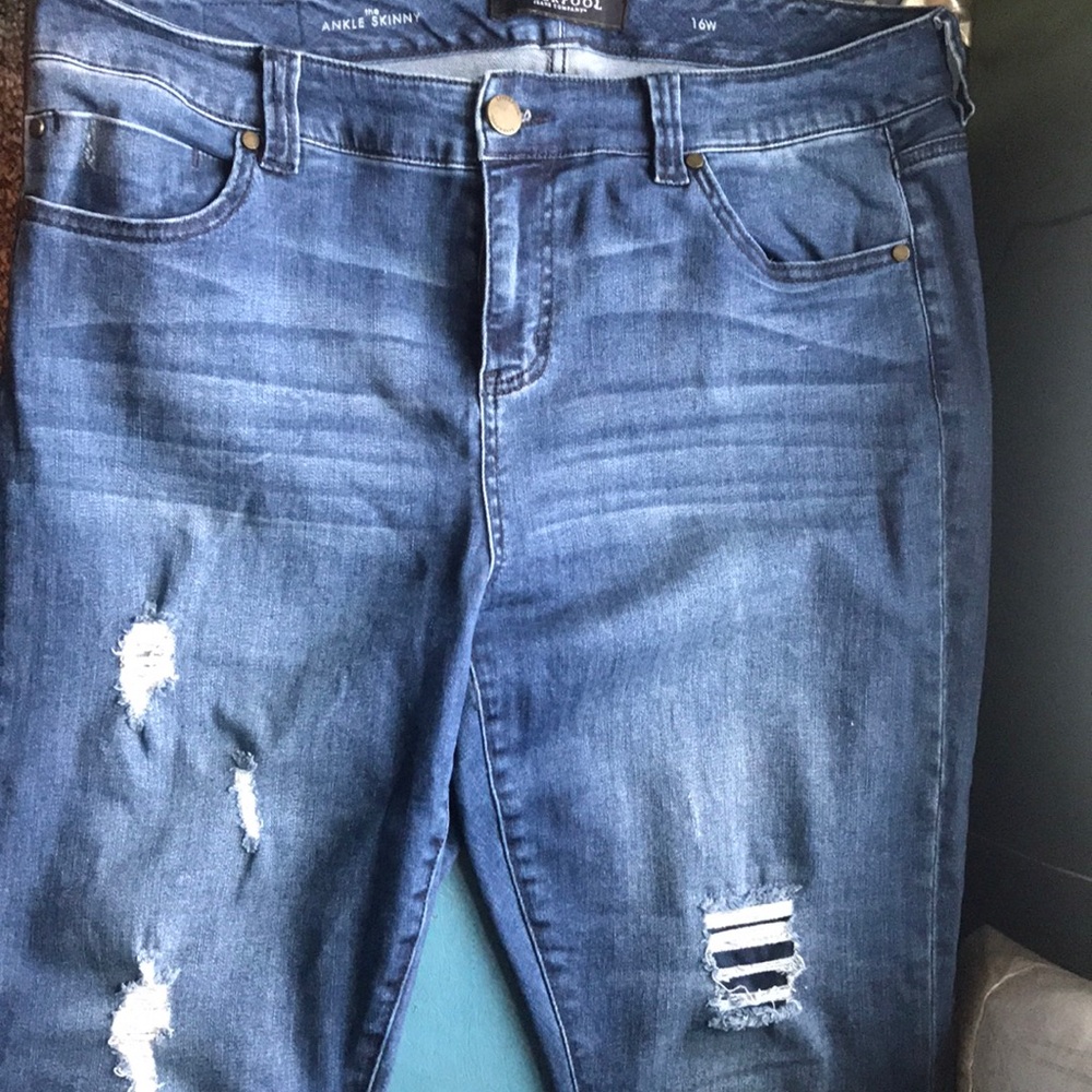 Ankle skinny jeans